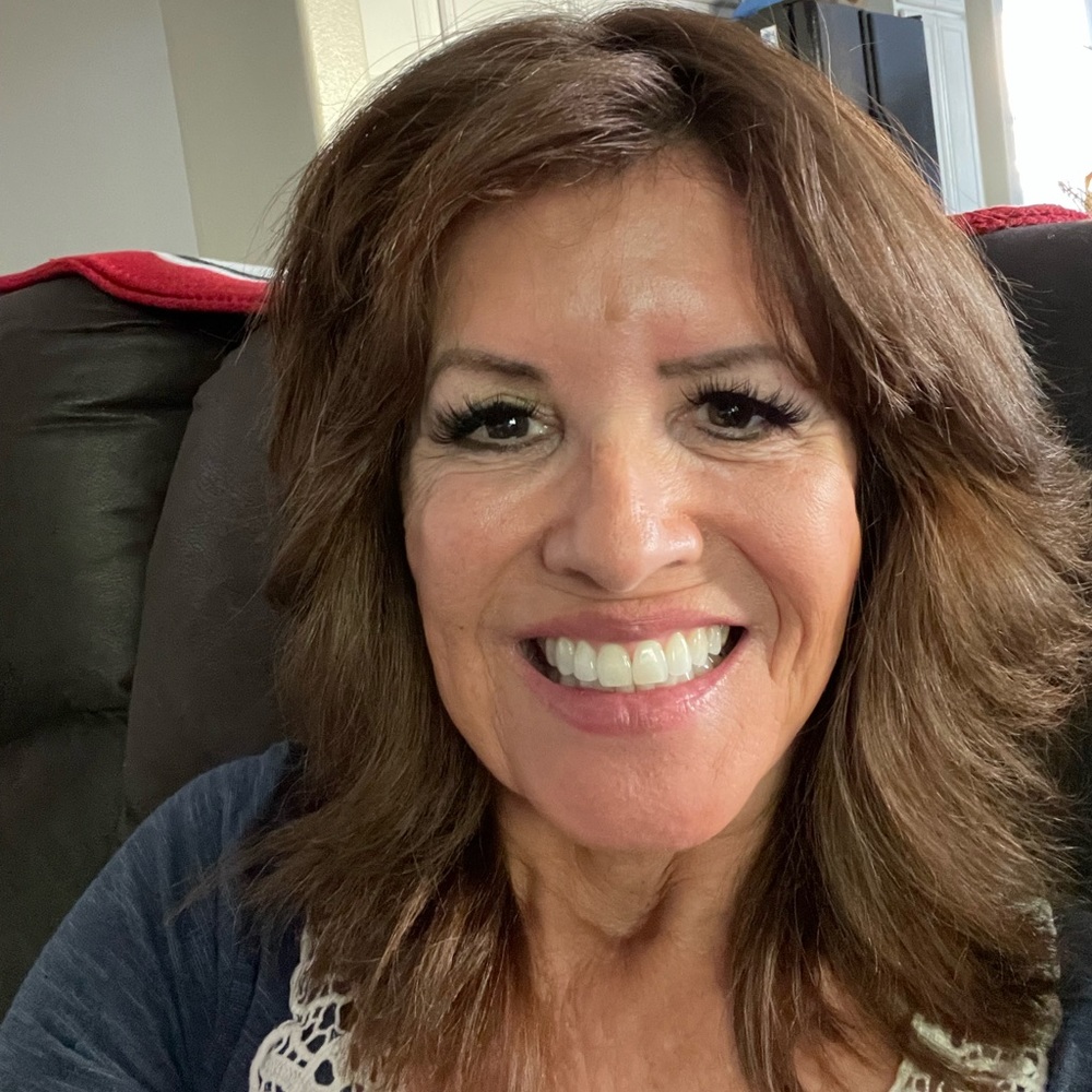 Meet your Posher, Cindy